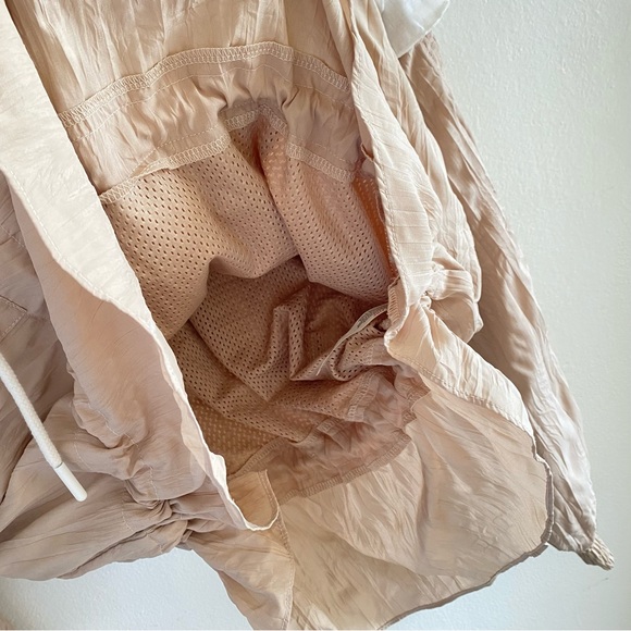 FREE PEOPLE Movement Lets Go Out Pullover Sz Small - Picture 10 of 13